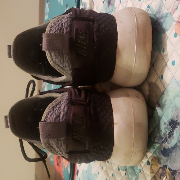 Nike Women's Sneakers - Picture 4 of 7